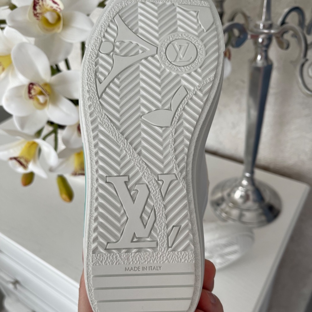 $1,130 Louis Vuitton Charlie Women’s Sneaker Size 34 1/2 AUTHENTIC😍 - Picture 10 of 15